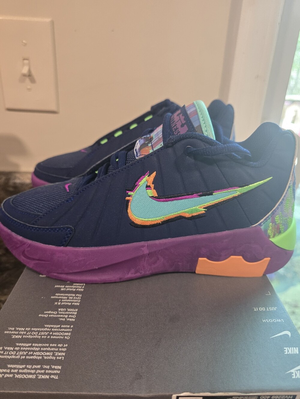NEW Nike LeBron Witness IX KC Boys' Basketball Shoes